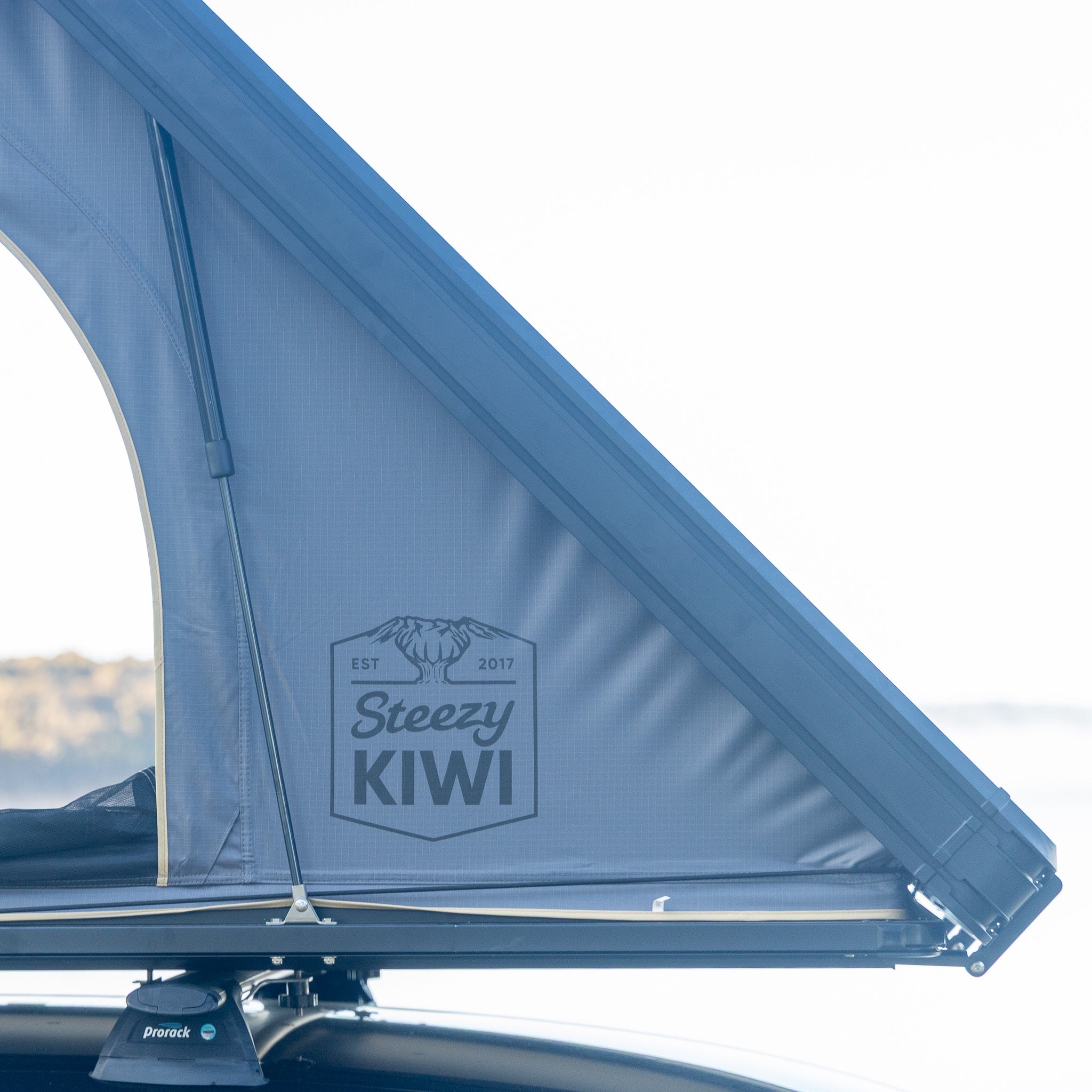 Gen1 Hardshell Rooftop Tent