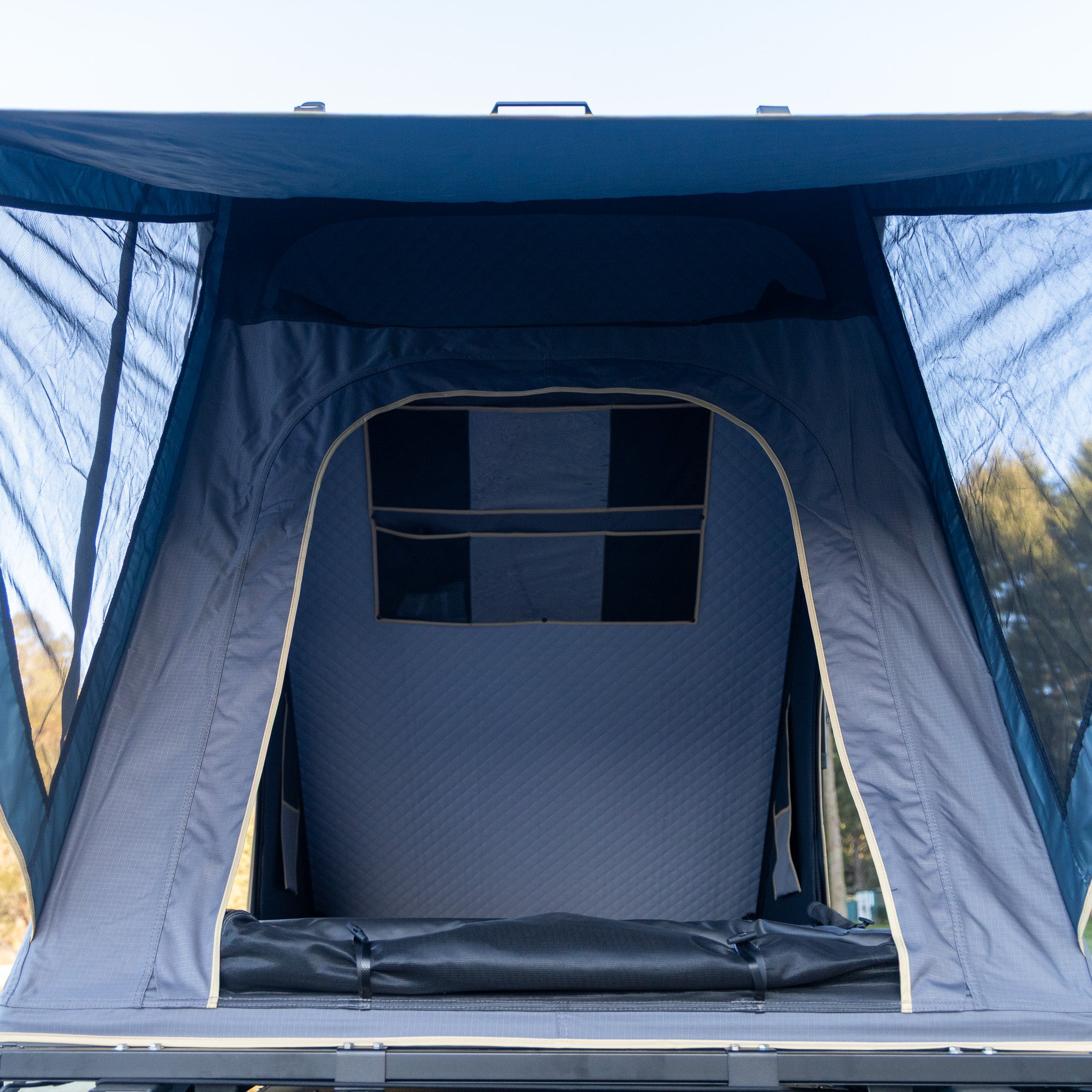 Gen1 Hardshell Rooftop Tent